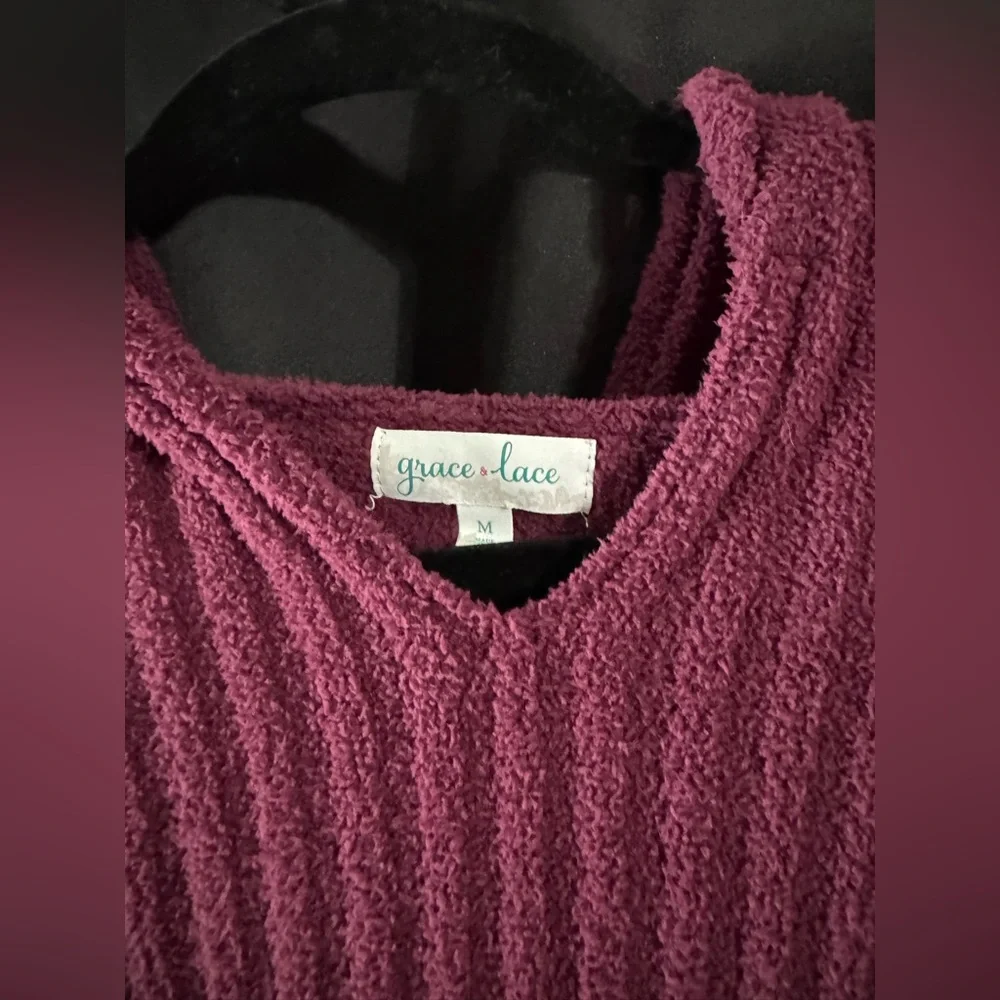 Grace & Lace Women’s Cloyd Ribbed Mulberry Hoodie